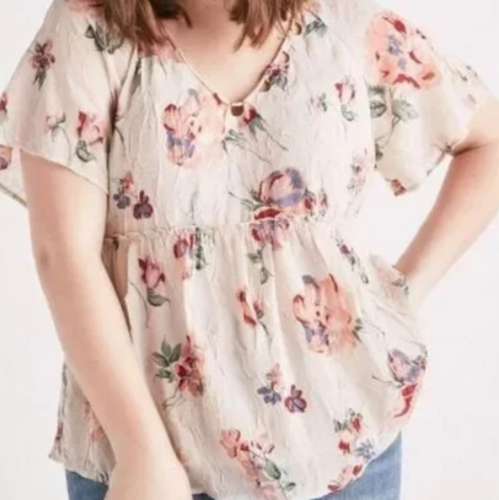 Lucky Brand Cream Blouse Short Flutter Sleeve Relaxed Fit Sz L Cottage Floral